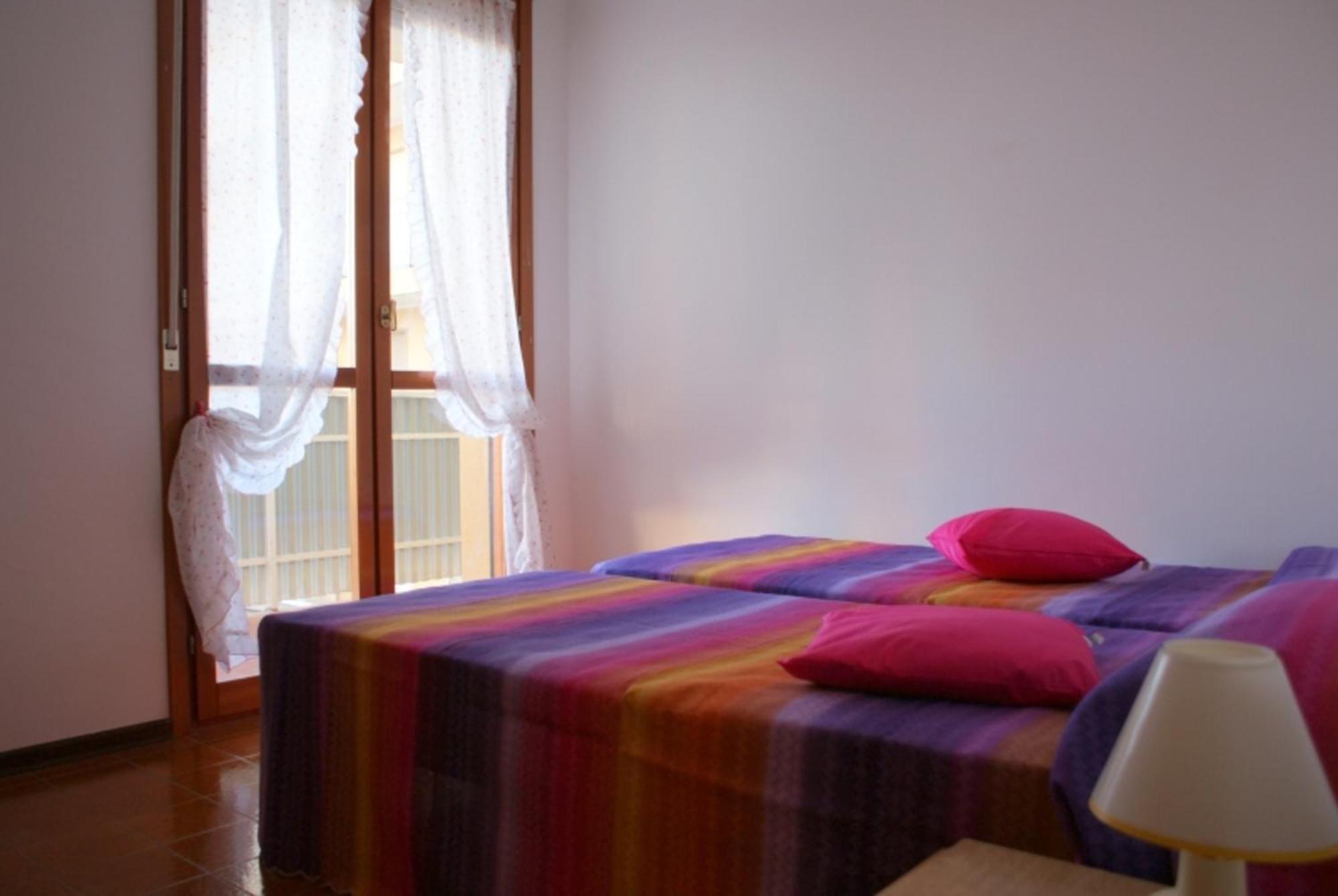 Flat In A With Pools And Tennis Courts Appartamento