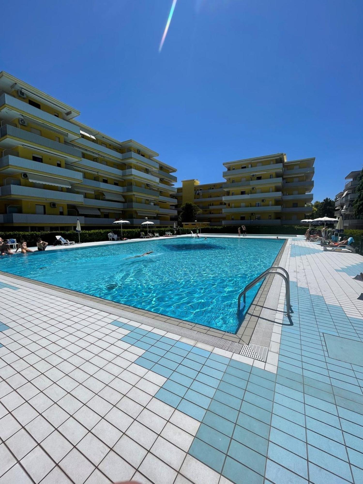 Flat In A With Pools And Tennis Courts * Bibione